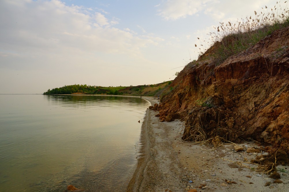 Выходы голубой глины на берегах Цимлянского водохранилища