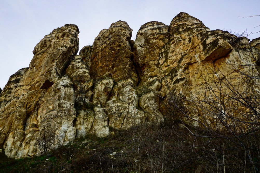 Памятник природы "Меловые дивы в Лысогорке" и подземный монастырь