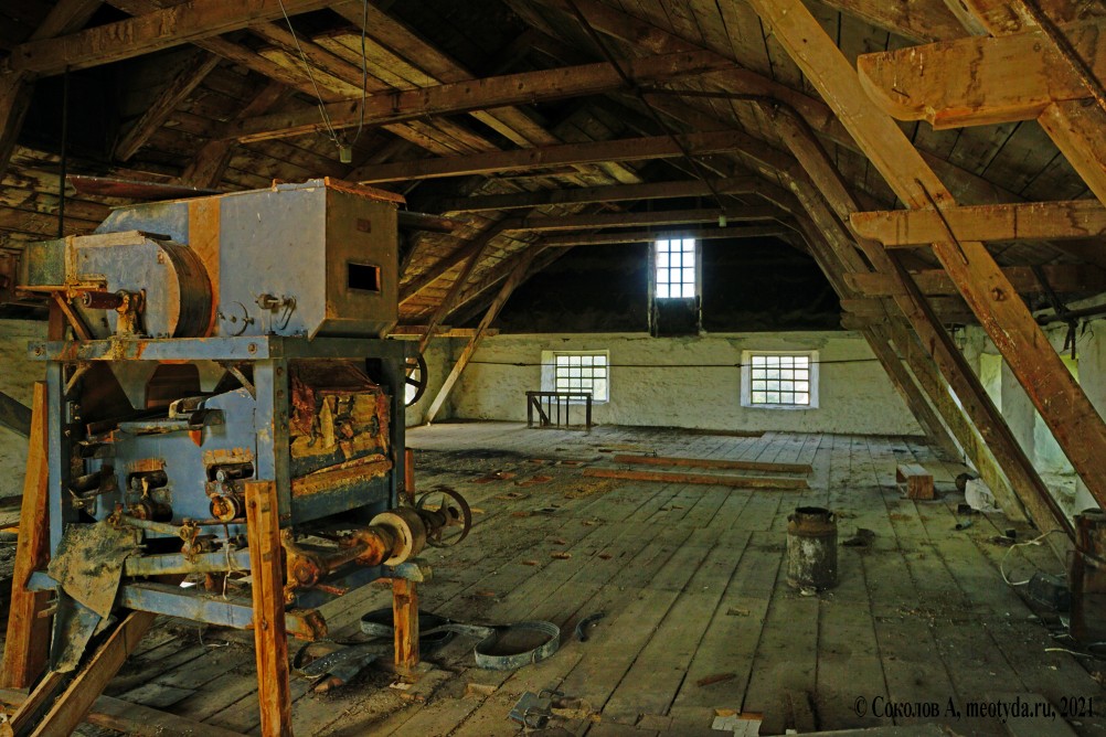 Старая мельница в хуторе Мещеряковском
