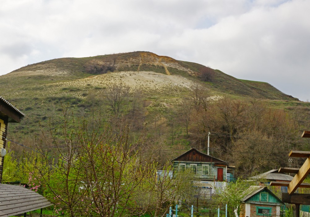 Весна на Раздорских склонах и в станице Раздорской