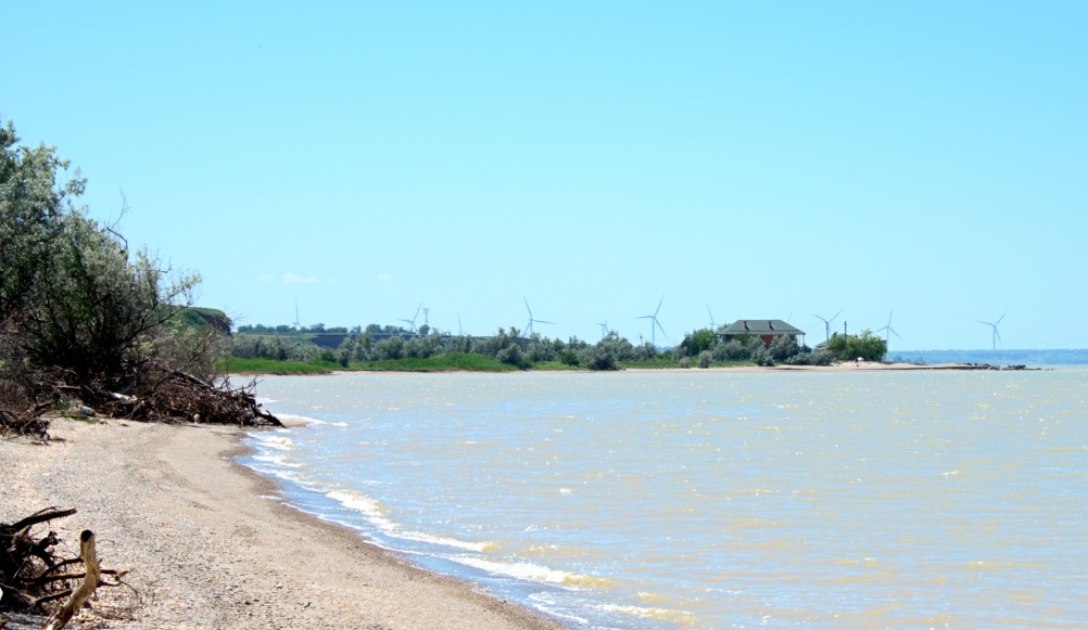 Новомаргаритовский берег Азовского моря