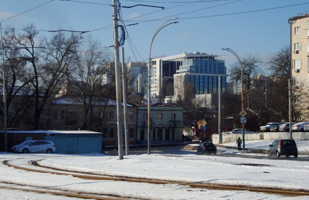 Прогулка по улицам Закруткина и Станиславского, по старым фасадам старого города