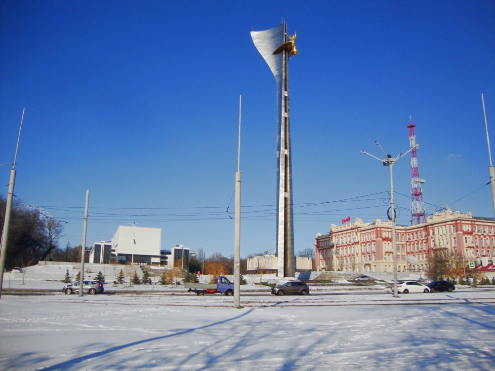 Прогулка по улицам Закруткина и Станиславского, по старым фасадам старого города