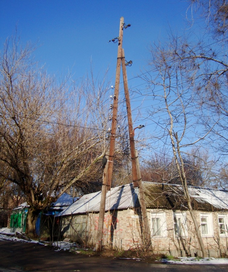 Прогулка по улицам Закруткина и Станиславского, по старым фасадам старого города