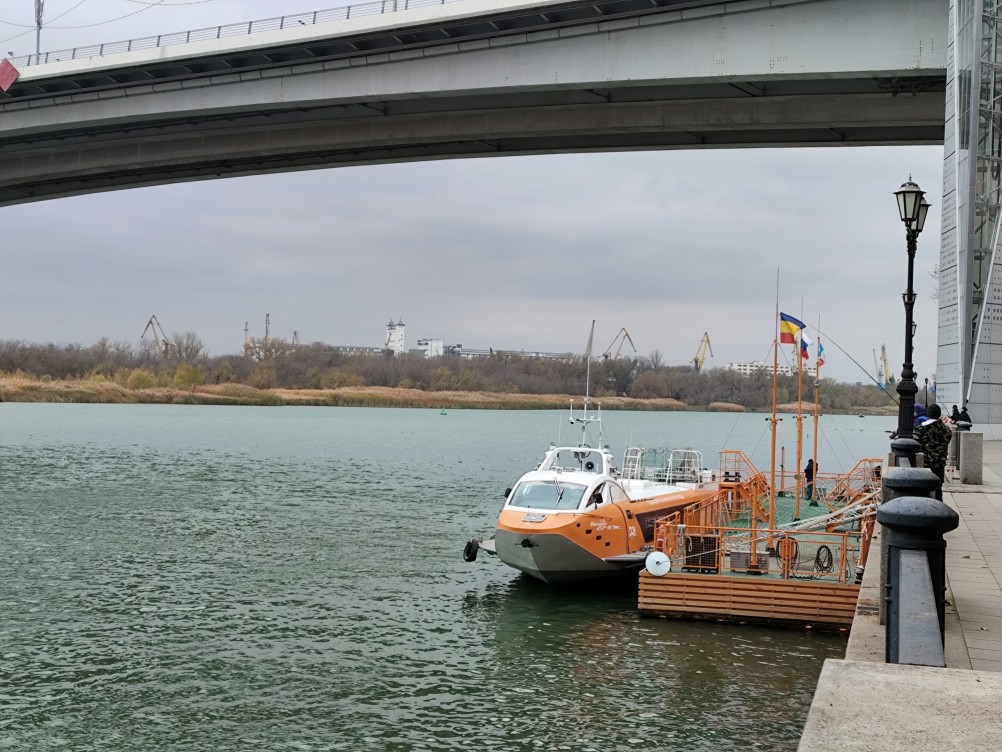 Прогулка по ростовской набережной в ноябре