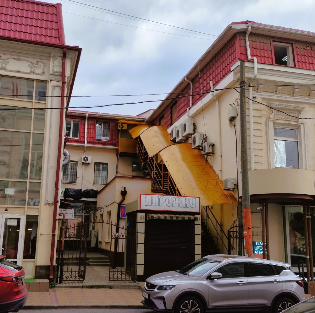 Ростовские лестницы и галереи