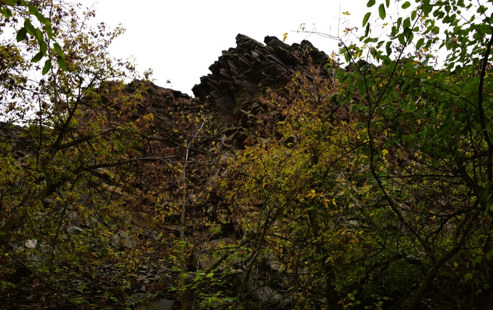 Скалы на Северском Донце между устьем Быстрой и скалой Западня