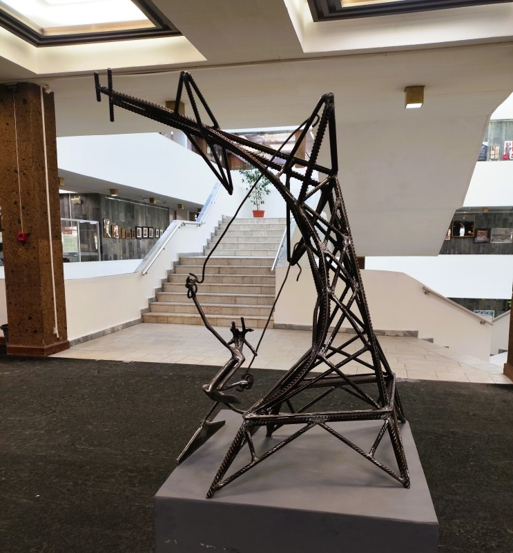 Кто валит ЛЭП