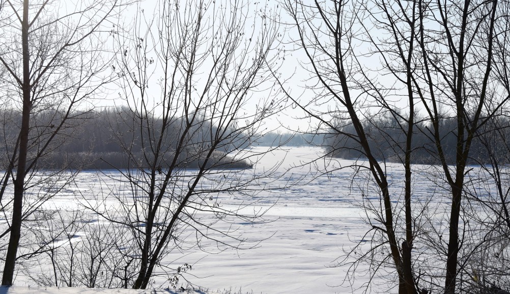 Стрелка Дона и Аксая в самый холодный день в году