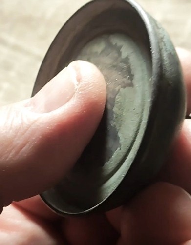 История маслёнки для машинного масла