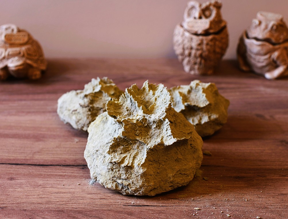 Песчаные розы на обрыве у Миуса