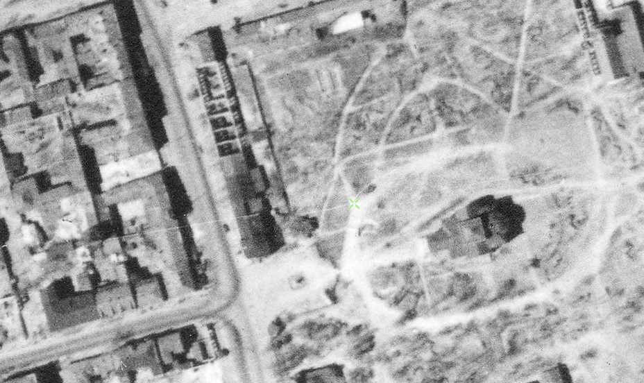 Хлебный магазин "Колос" на площади Карла Маркса