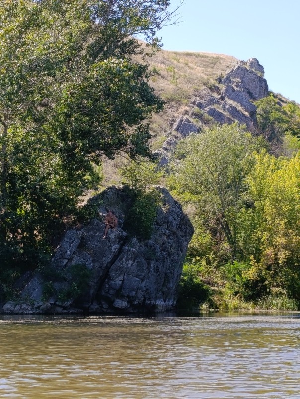 Белая скала на Калитве, водяной и старая гребля