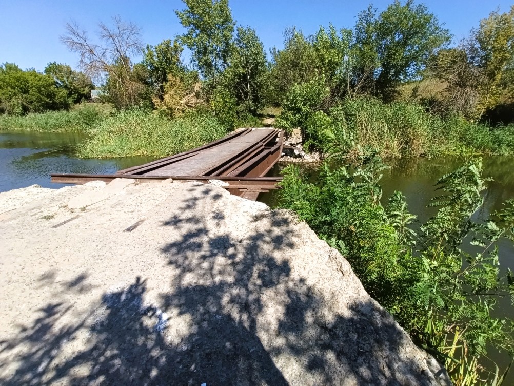 Белая скала на Калитве, водяной и старая гребля