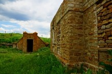 Вокзал, Донецкий кряж, железная дорога, ласточка, гнездо