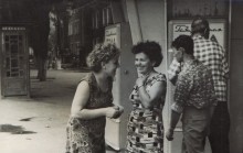 Сельмаш, 60-е. Площадь Комбайностроителей. Автоматы газводы