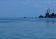 Таганрогский залив у Таганрога