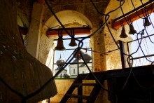 Воскресенский Войсковой собор и колокольня. Винтовая лестница на колокольню. Отверстия в шатровой колокольне.. Винтовая лестница на колокольню. Отверстия в шатровой колокольне.