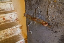 Воскресенский Войсковой собор и колокольня. Винтовая лестница на колокольню.