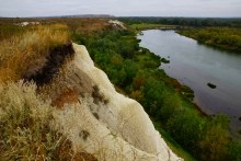 Мигулинский пещерный храм в меловых горах на берегу Дона