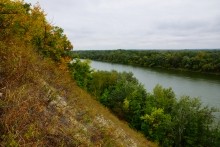 Мигулинский пещерный храм в меловых горах на берегу Дона