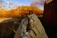 Противотанковые надолбы на рубежах обороны вокруг Ростова-на-Дону