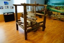 Донецкий музей, станица Гундоровская. Ткацкий станок.