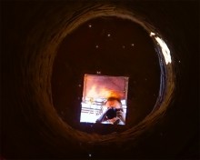 Глядя в колодец, грек Эратосфен измерил диаметр земли еще в III веке до нашей эры.