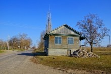 Окопы на берегу Аюты у хутора Пушкин которые рыли школьницы из Нижнекундрюченской