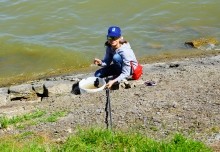 Большая рыбалка на Пушкинской набережной в Таганроге.