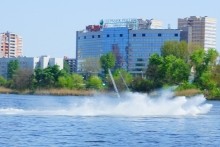 Соревнования по водно-моторному спорту на Северном водохранилище в Ростове-на-Дону