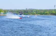 Соревнования по водно-моторному спорту на Северном водохранилище в Ростове-на-Дону