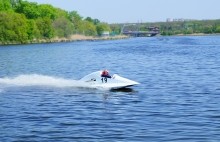 Соревнования по водно-моторному спорту на Северном водохранилище в Ростове-на-Дону