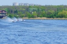 Соревнования по водно-моторному спорту на Северном водохранилище в Ростове-на-Дону