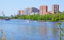 Соревнования по водно-моторному спорту на Северном водохранилище в Ростове-на-Дону