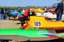 Соревнования по водно-моторному спорту на Северном водохранилище в Ростове-на-Дону