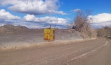 Скалы у поселка Жирнов на реке Быстрой