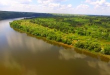 Удивительно красивый Бородиновский лес и скалы по берегам Северского Донца.