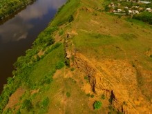Удивительно красивый Бородиновский лес и скалы по берегам Северского Донца.