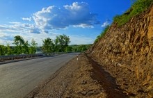 Удивительно красивый Бородиновский лес и скалы по берегам Северского Донца.