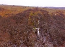 Менгиры у хутора Керчик-Савров на берегу реки Керчик.