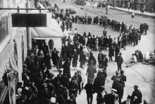 Торговля обувью и галошами накануне революции в Ростове-на-Дону и Нахичесвани.