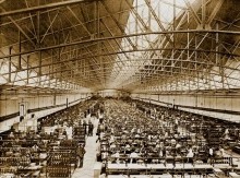 Торговля обувью и галошами накануне революции в Ростове-на-Дону и Нахичесвани.