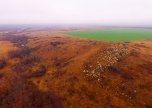 Мастерская каменотесов у хутора Скельновского. Здесь изготавливали каменные катки для молотьбы.
