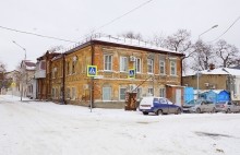 Бомбоубежище Щель и другие надписи времен Великой Отечественной Войны.