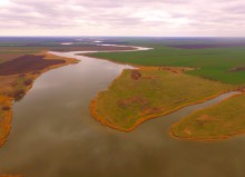 Средний Егорлык весной у поселка Сеятель южный.