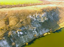 Памятник природы "Меловые дивы в Лысогорке" и подземный монастырь