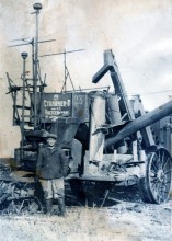 Уборка хлеба комбайнами, прицепными и современными.