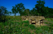 Остатки немецких дотов на Миус-фронте