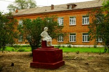 Статуи в хуторе Плешаков